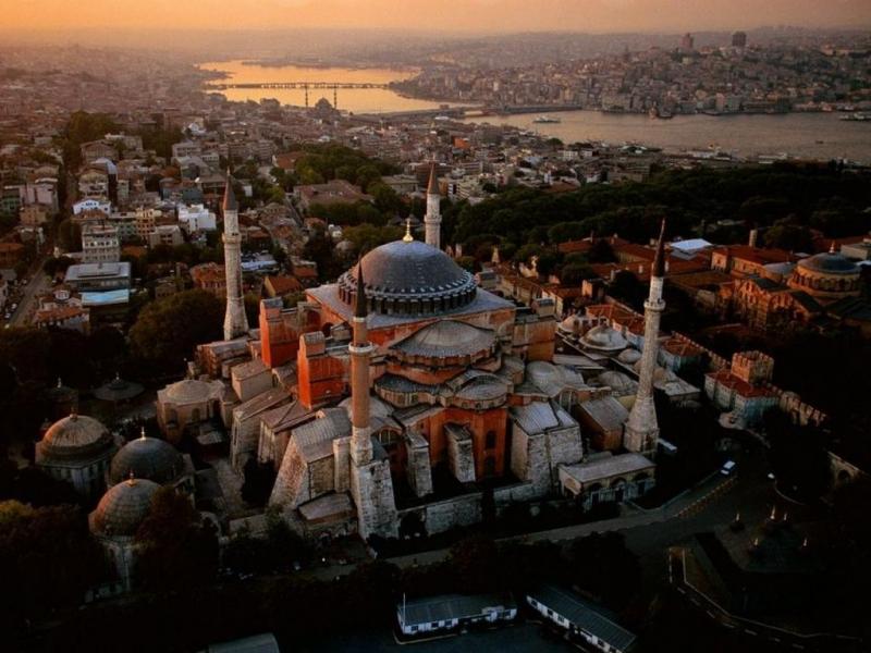 Birds eye view of Hagia Sophia and surrounds at dusk